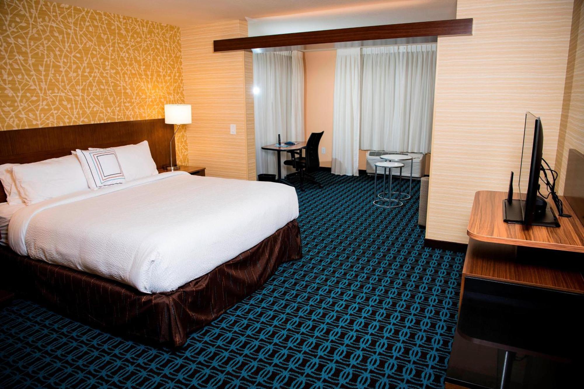 Fairfield Inn & Suites By Marriott Cincinnati Uptown/University Area Экстерьер фото
