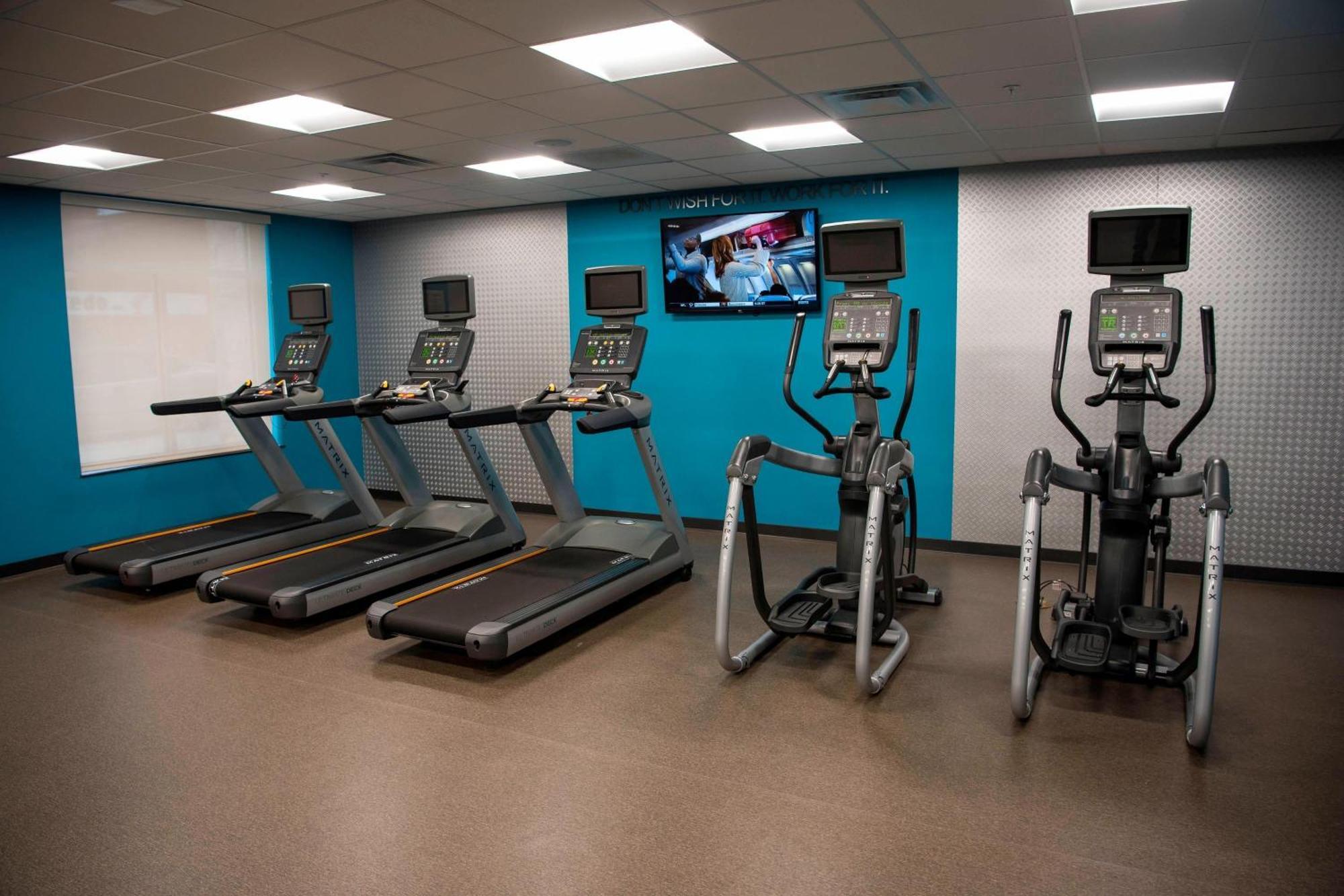 Fairfield Inn & Suites By Marriott Cincinnati Uptown/University Area Экстерьер фото